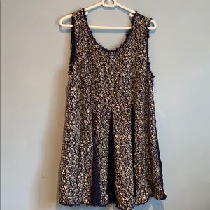 navy and white summer dress 💫